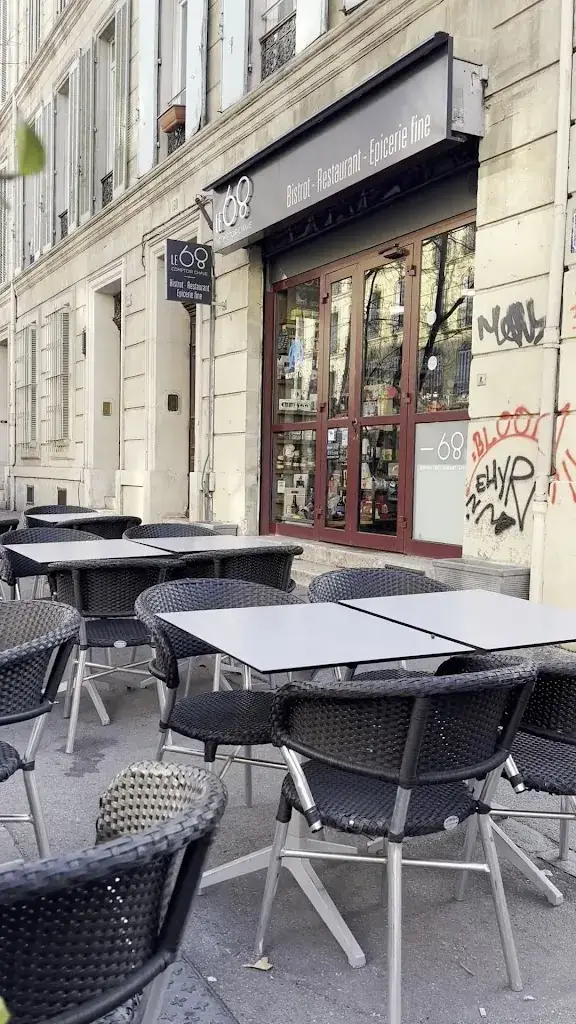 Le 68_Marseille_slider_image_2