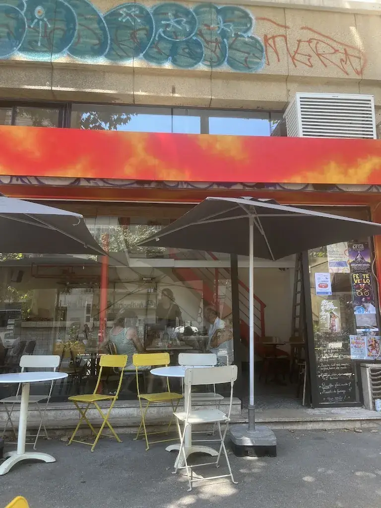 Chaleur Restaurant_Marseille_slider_image_3