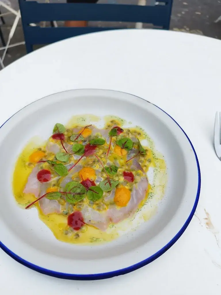 La Santita_Marseille_slider_image_3