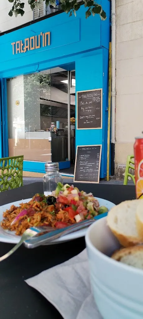 Tataou'in_Marseille_slider_image_3