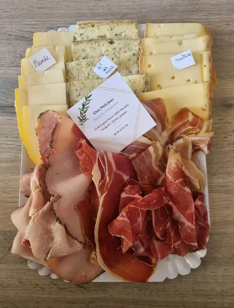 Martine L_Chez Petit Jean_Marseille_review