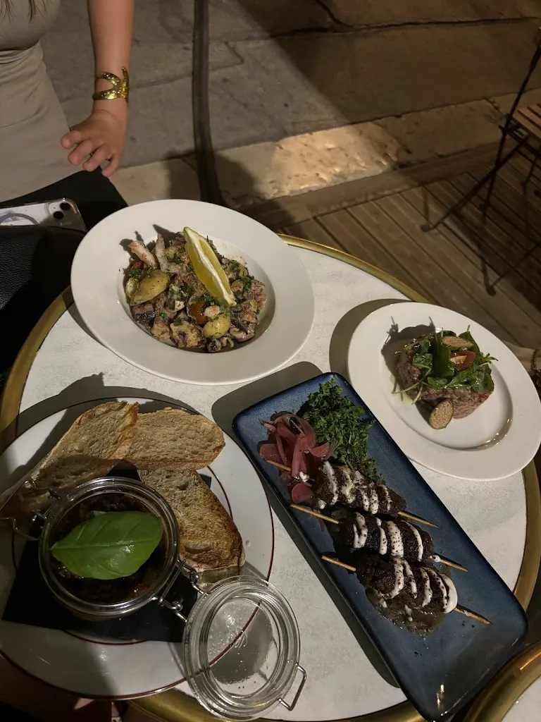 Menu_Le Poisson Rouge_Marseille_image_7