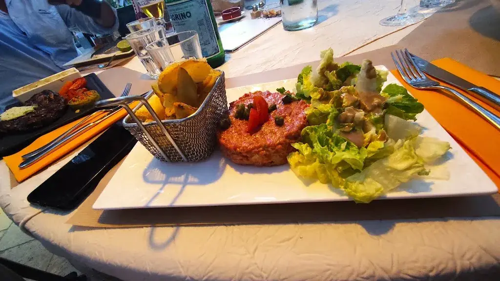 LeahMaria_La Pièce de Bœuf_Cannet-des-Maures_review