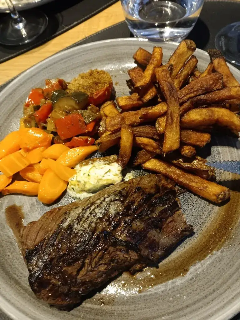 La Pièce de Bœuf_Cannet-des-Maures_slider_image_3