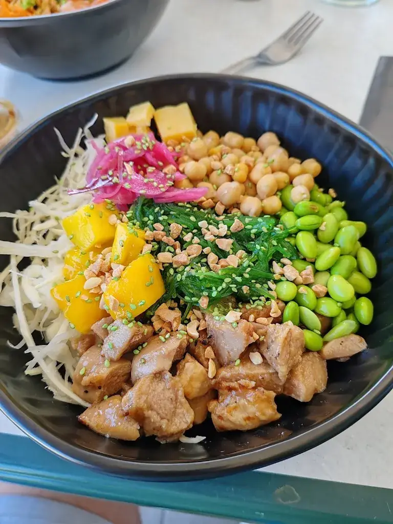 Nicolas Louart_Sushi City's Le Cannet des Maures_Cannet-des-Maures_review