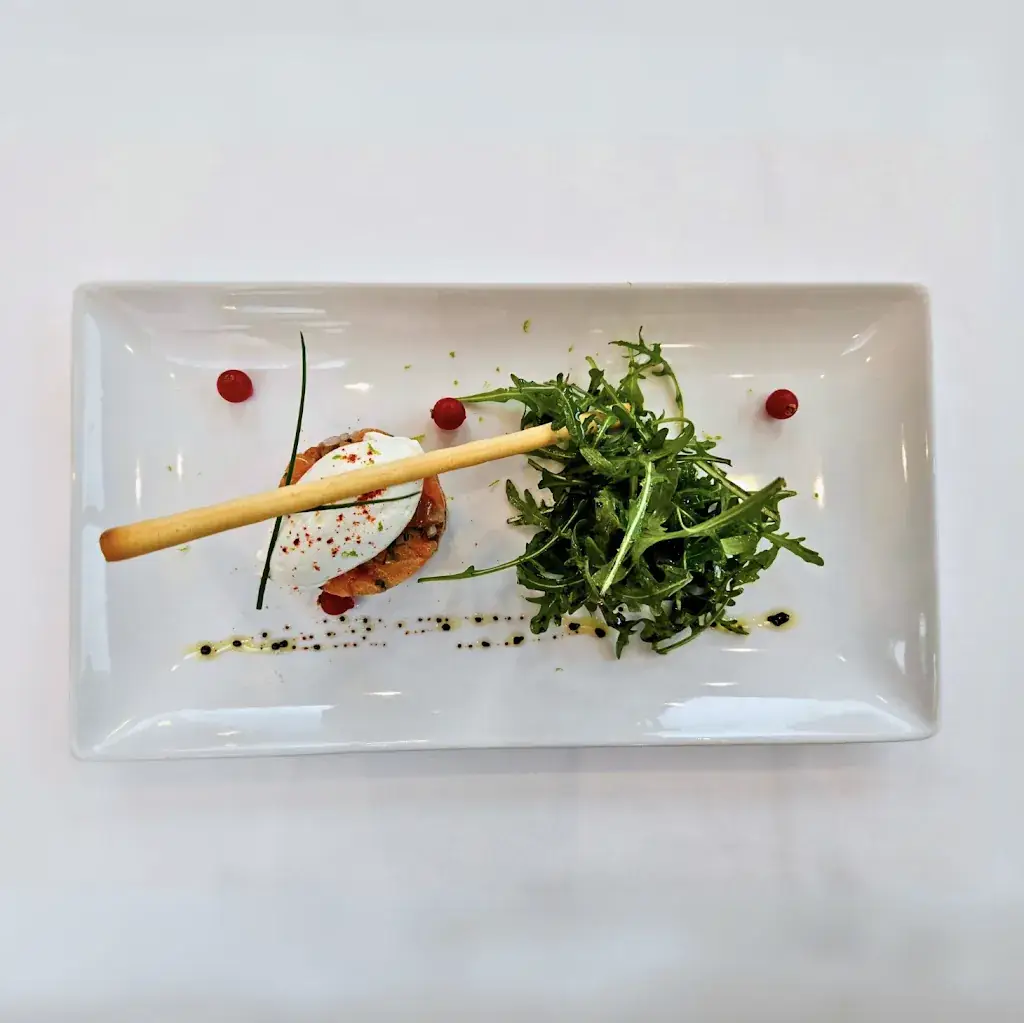 Menu_220 Restaurant_Cannet-des-Maures_immagine_6