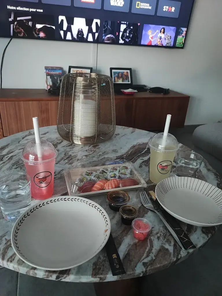 Flavie Bevierre_SushiMOshi_Cannet-des-Maures_review