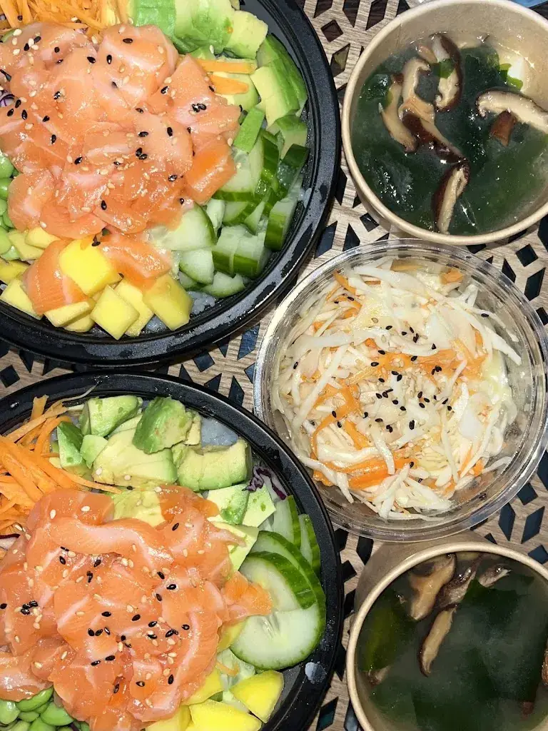 Anaïs Lekiefs_SushiMOshi_Cannet-des-Maures_review