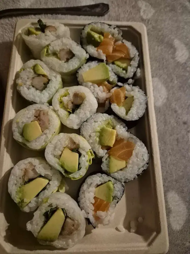 Maxime S_SushiMOshi_Cannet-des-Maures_review