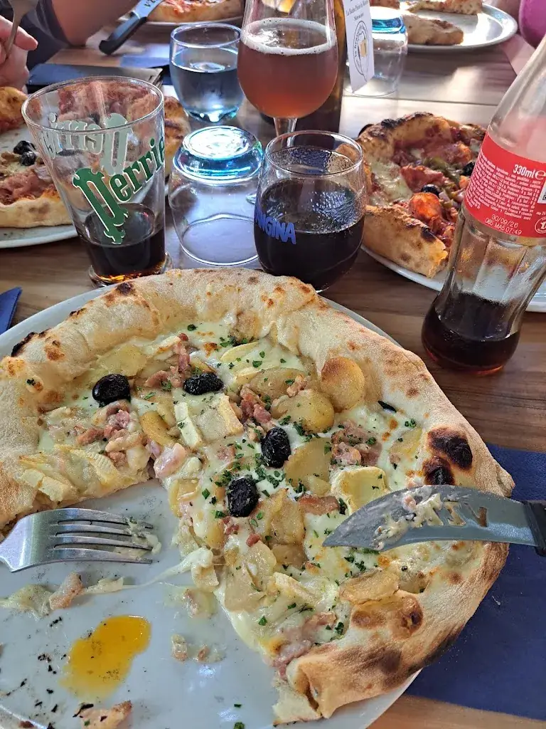 Truus Brand_Restaurant Pizzeria Le Florette_Luc_review