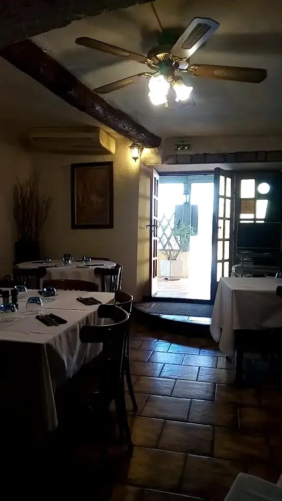 Restaurant Pizzeria Le Florette_Luc_slider_image_2