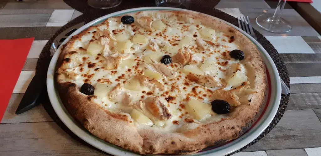 Alexandra Hermel_Le Bistro de Roméo_Luc_review