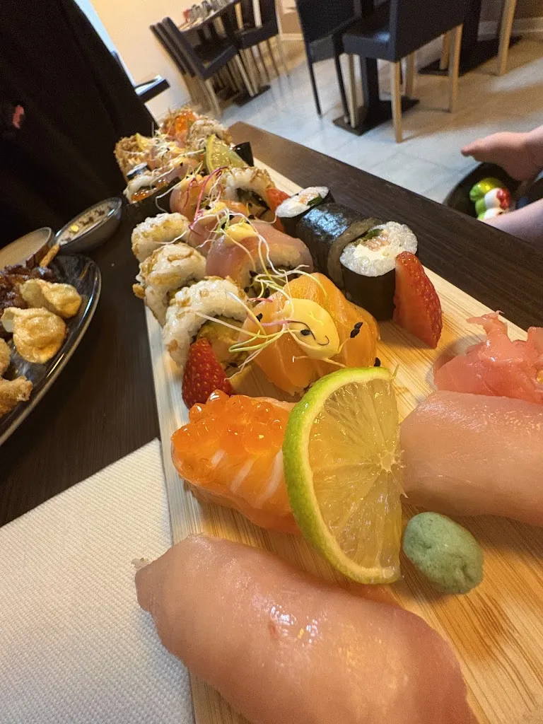 DJ Girl_Tanaka 83_Muy_review