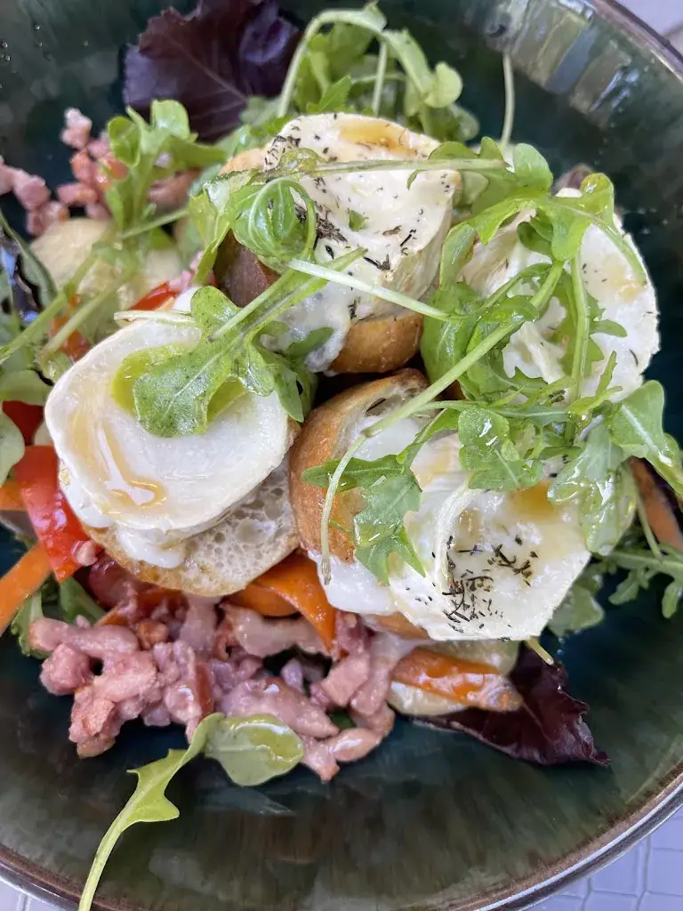 Lisa Wraight_Restaurant Les Jonquières_Muy_review