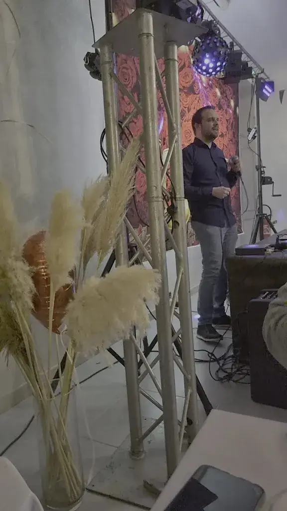 Myriam Delaye_Restaurant Les Jonquières_Muy_review