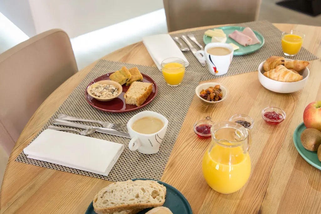 Les Pins Blancs En Provence_Muy_slider_image_3