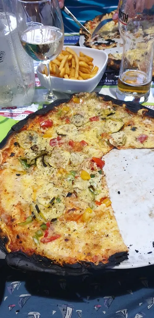 kerry lightfoot_Pizzéria La Pinède_Arcs_recensione