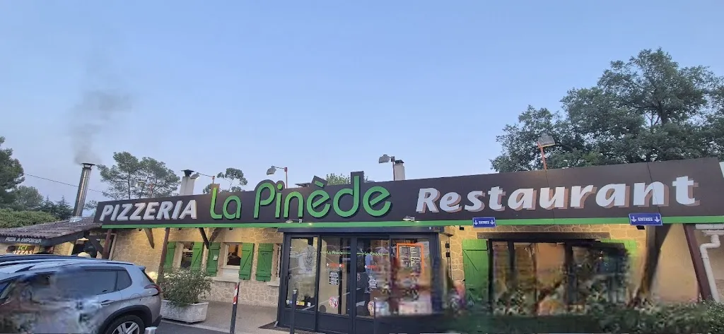 Pizzéria La Pinède ristorante a Arcs