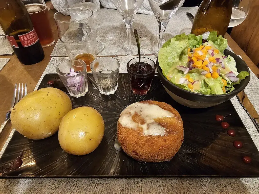 Tom Whalley_Eau Petit Pont_Salle-les-Alpes_recensione