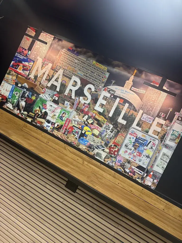 CHEKH KARIM_Burger’s Factory Le Merlan_Marseille_review