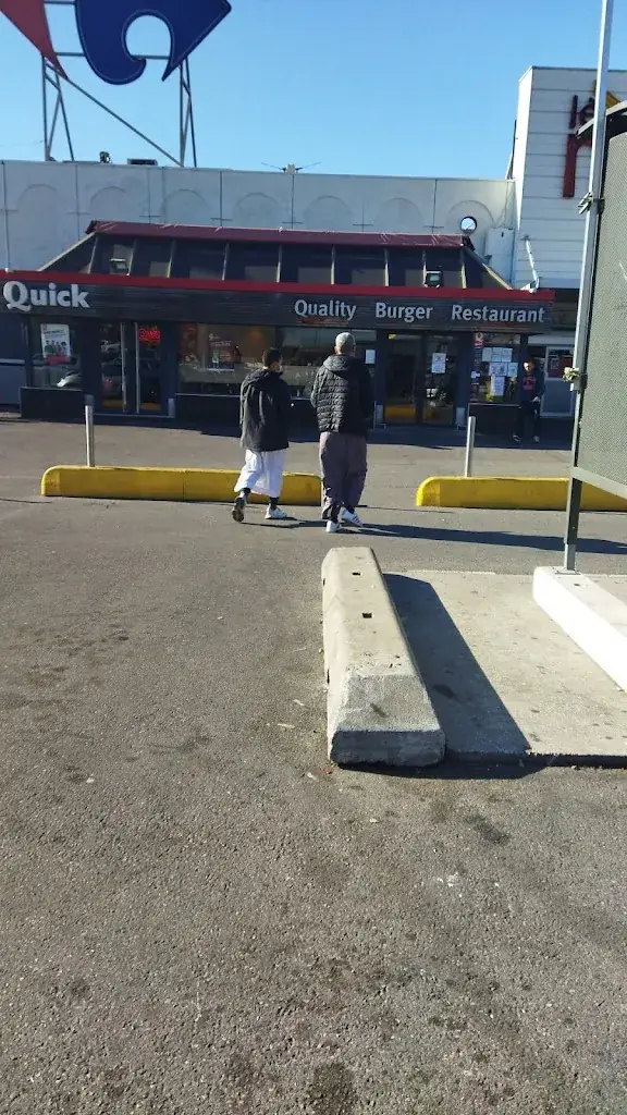 Hejrat Oria_Quick Marseille Le Merlan_Marseille_review