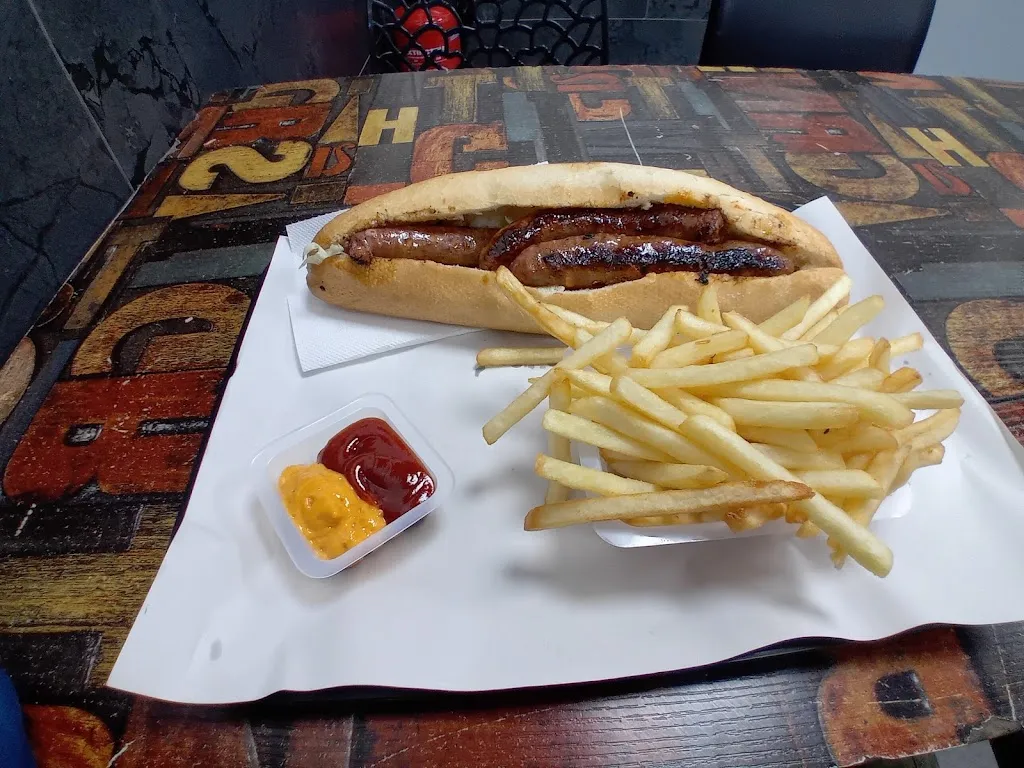 Snack chez bachir restaurant in Marseille