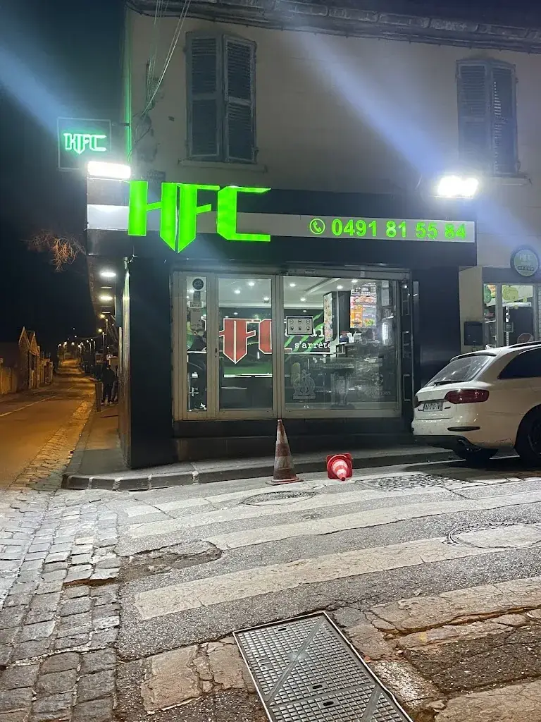 Le Fam_HFC14eme_Marseille_review