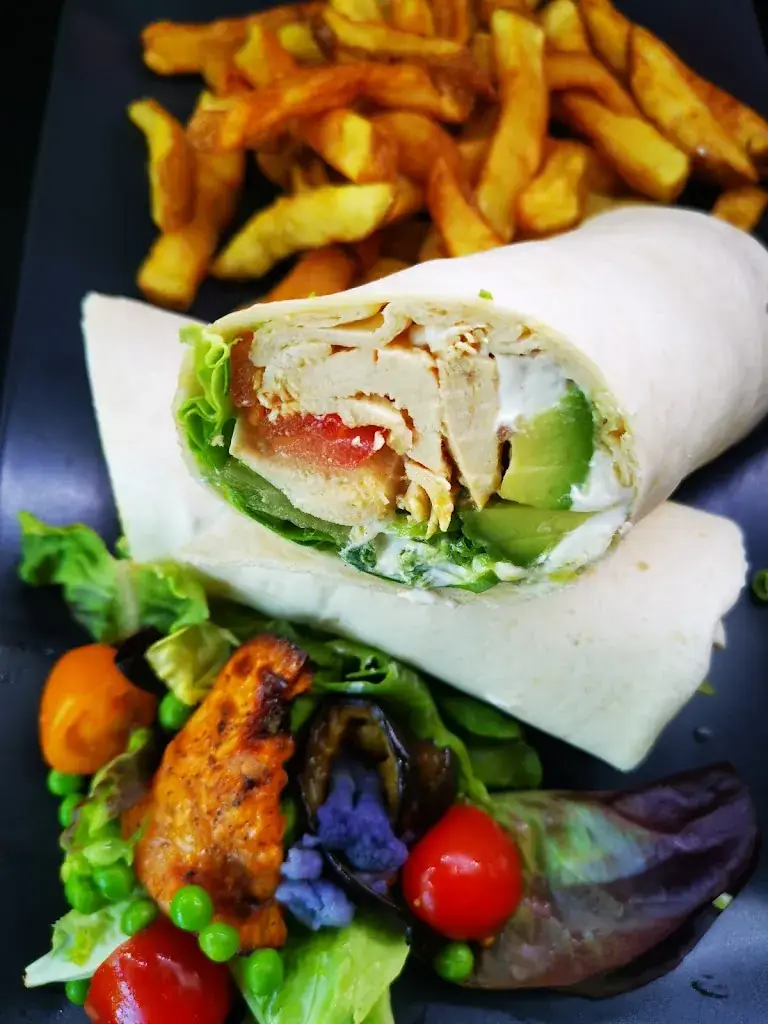 Restaurant bask_Marseille_slider_image_3