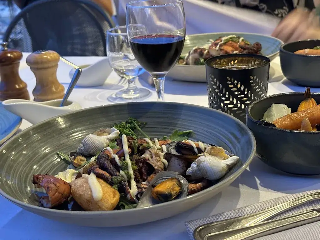 Tai Le_Le Chalet du Pharo_Marseille_review