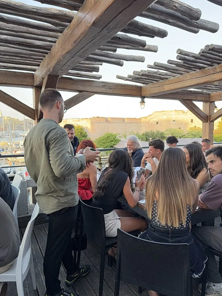 Mark Chippendale_Rowing Club Restaurant_Marseille_review