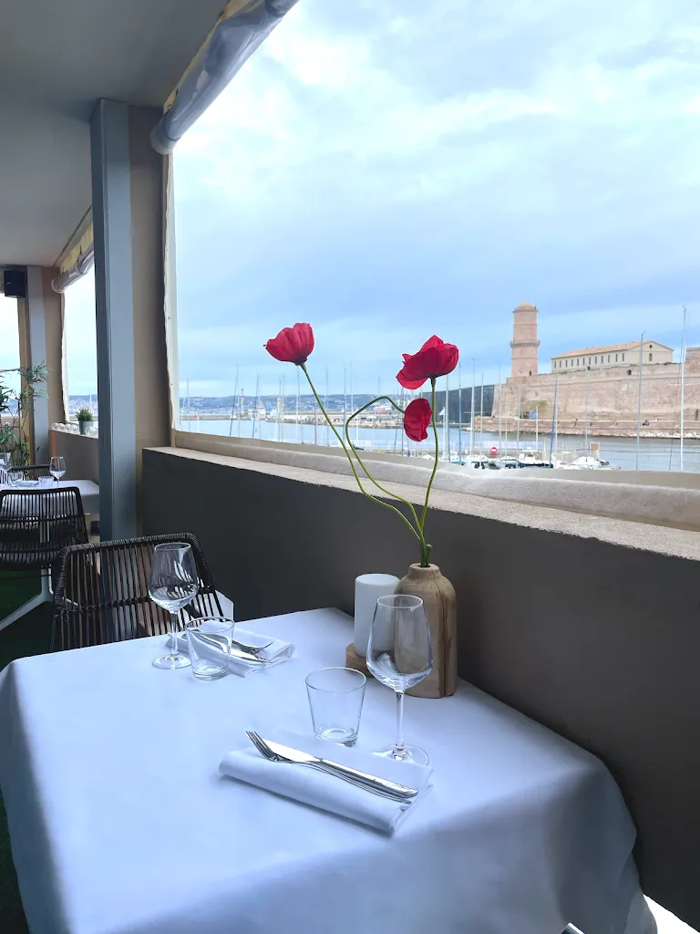 Rowing Club Restaurant Restaurant in Marseille