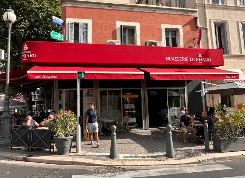 Bar Brasserie Tabac le Pharo restaurant à Marseille