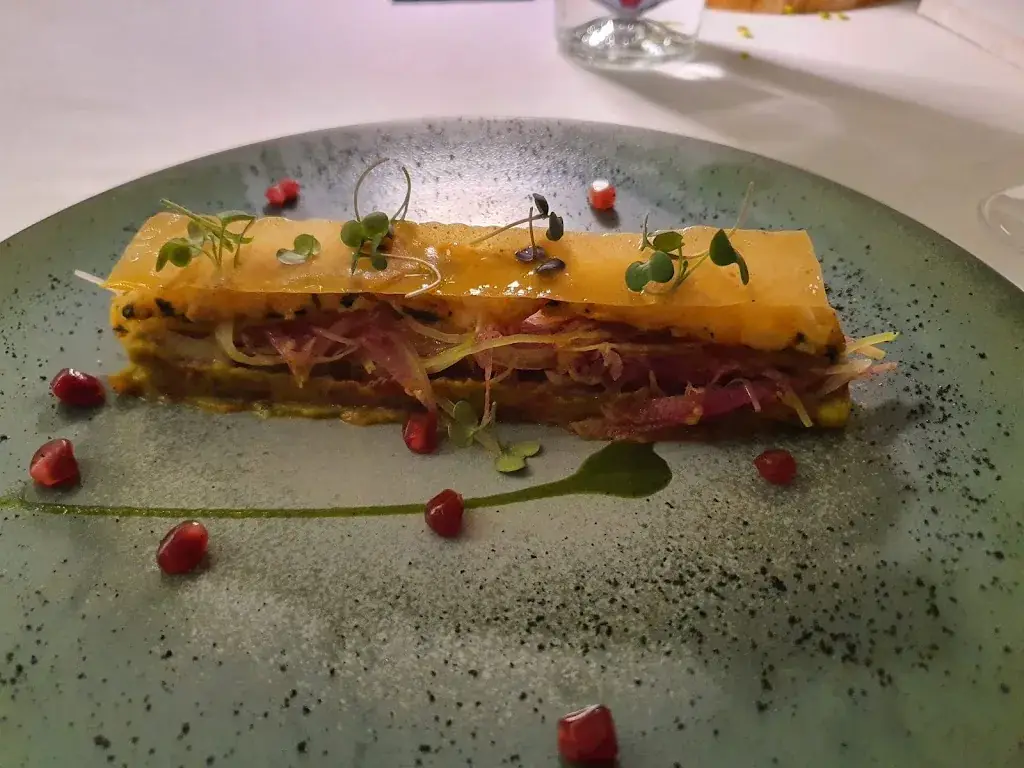 Moza Al Naemi_Les Trois Forts_Marseille_review