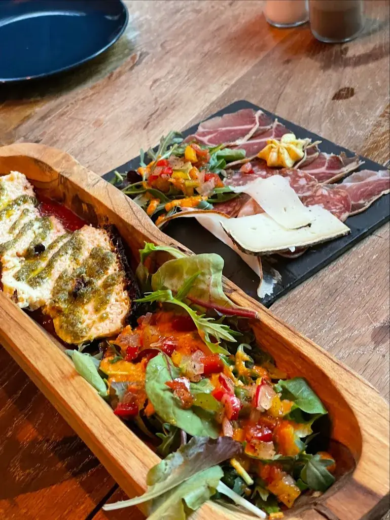 Y H_Chez Marinette_Marseille_review