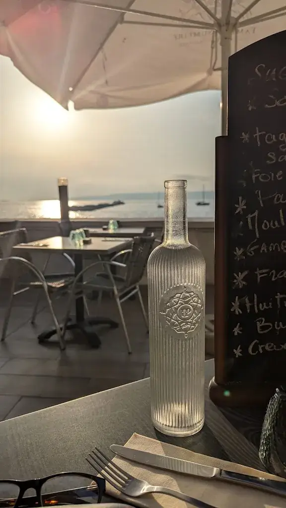 Bill Kenny_Le Petit Pavillon_Marseille_review