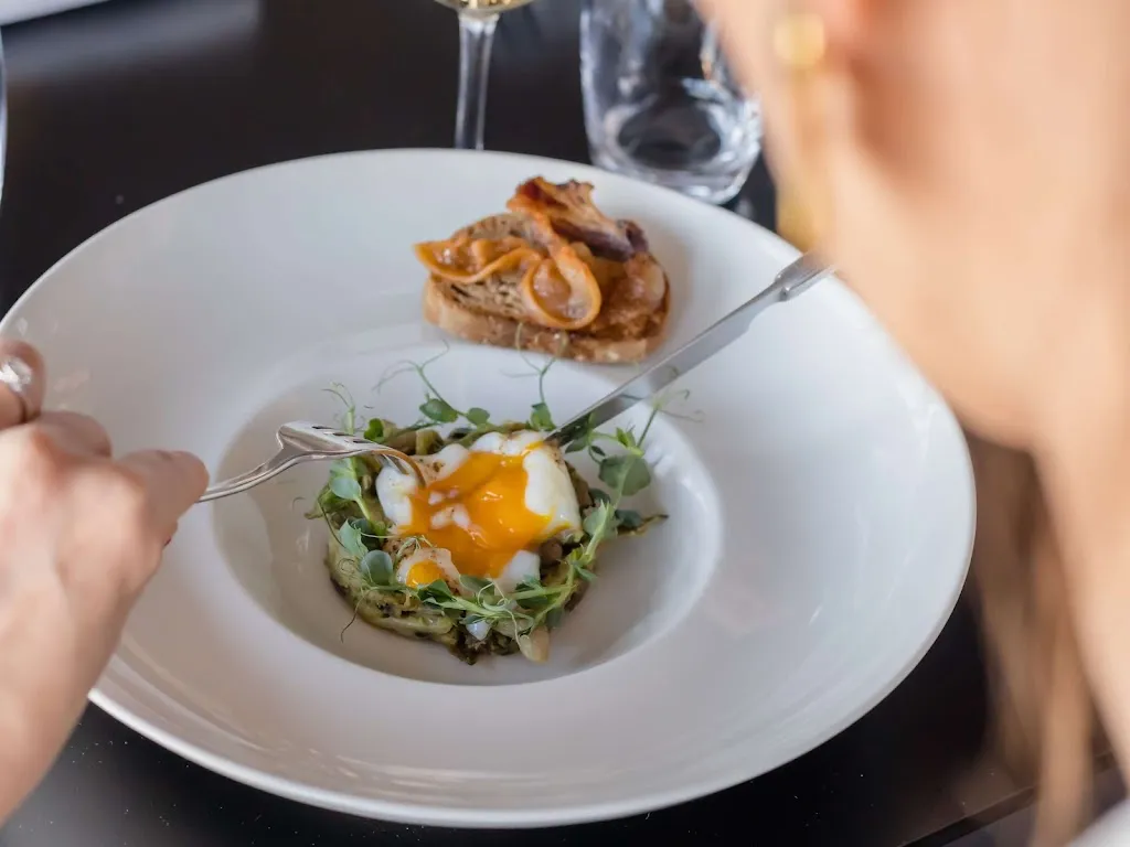 Magâté_Marseille_slider_image_3