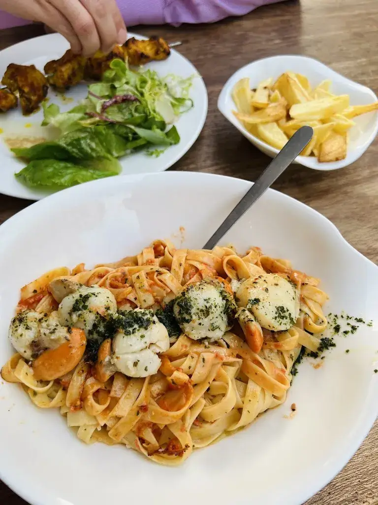 Andrea Best_Le Romarin_Marseille_review