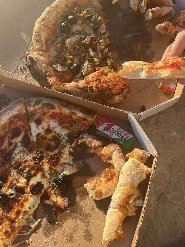 Adam H.jensen_Le Romarin_Marseille_review