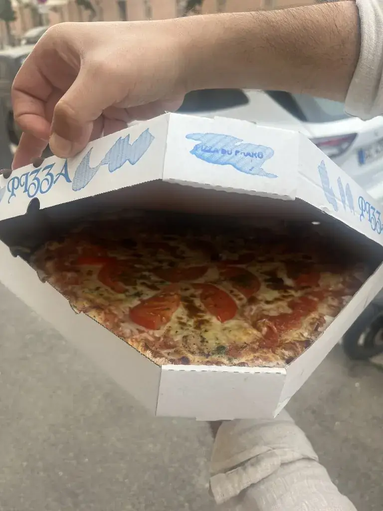 Parmida_Pizza du Pharo_Marseille_review