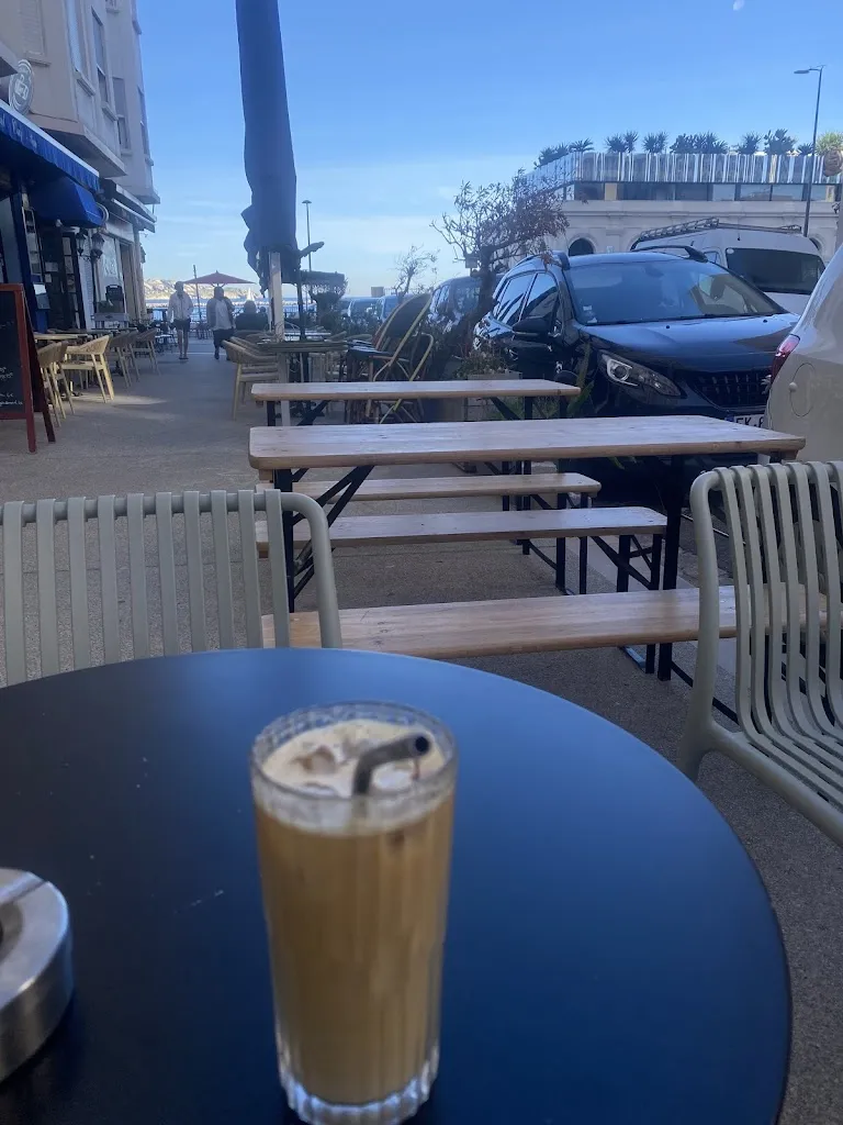 E Mae_Cocotero_Marseille_review