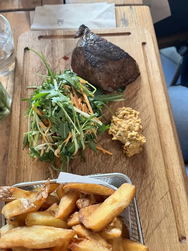 Bar de la Fontaine_Revest-les-Eaux_slider_image_3