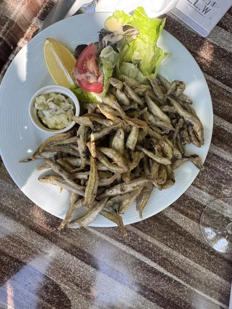 Alexis Bourély_La Calanque_Rove_review