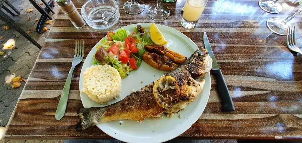 La Calanque_Rove_slider_image_2