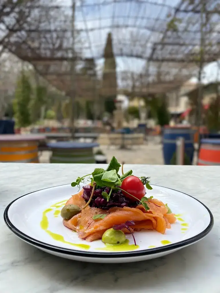 La Terrasse Provençale_Puy-Sainte-Réparade_slider_image_3