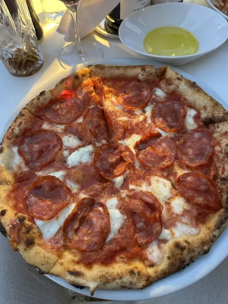 kam ran_L'Italien à Château La Coste_Puy-Sainte-Réparade_review