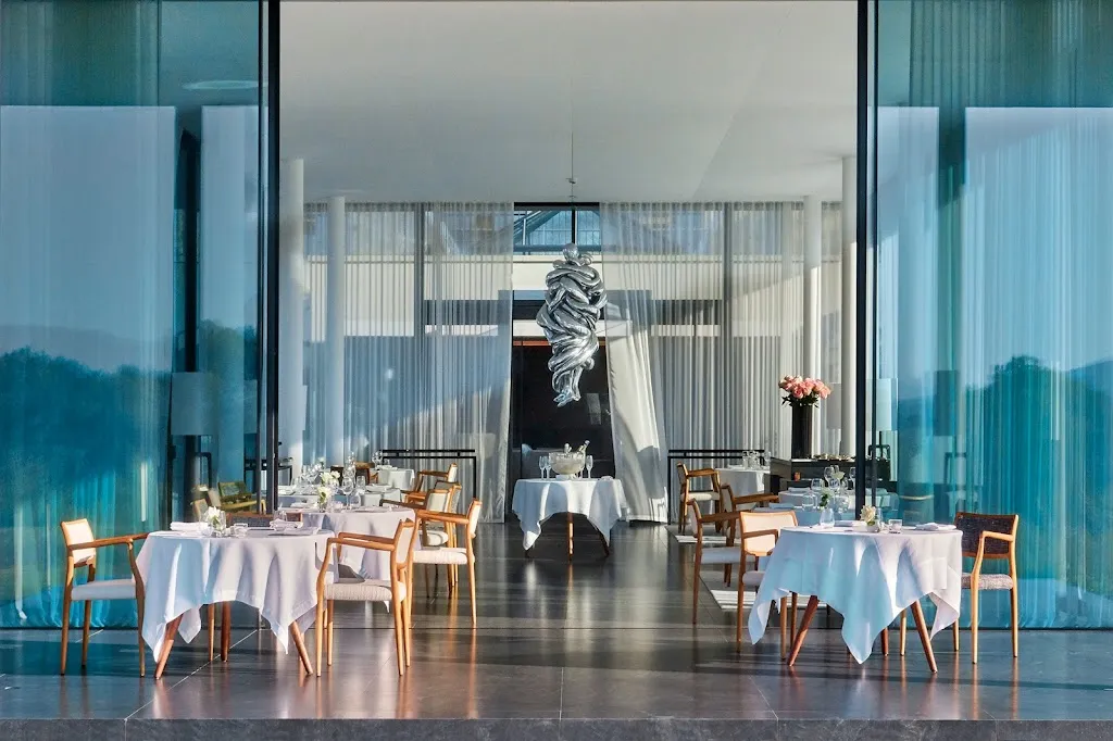 Hélène Darroze à Villa La Coste restaurant in Puy-Sainte-Réparade