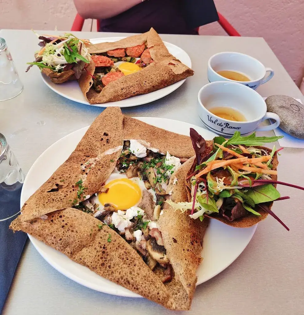 L'entre Deux_Thoronet_slider_image_2