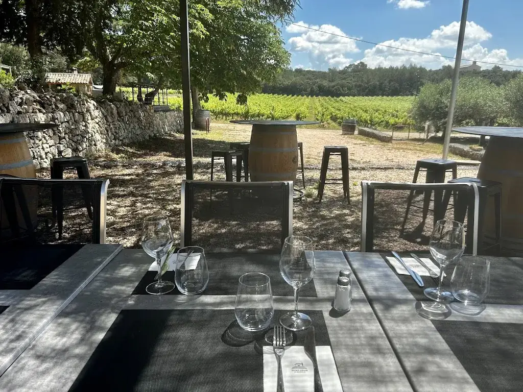 Bistrot le p'tit bouchon - Domaine Saint Louis la Manuelle_Thoronet_slider_image_1