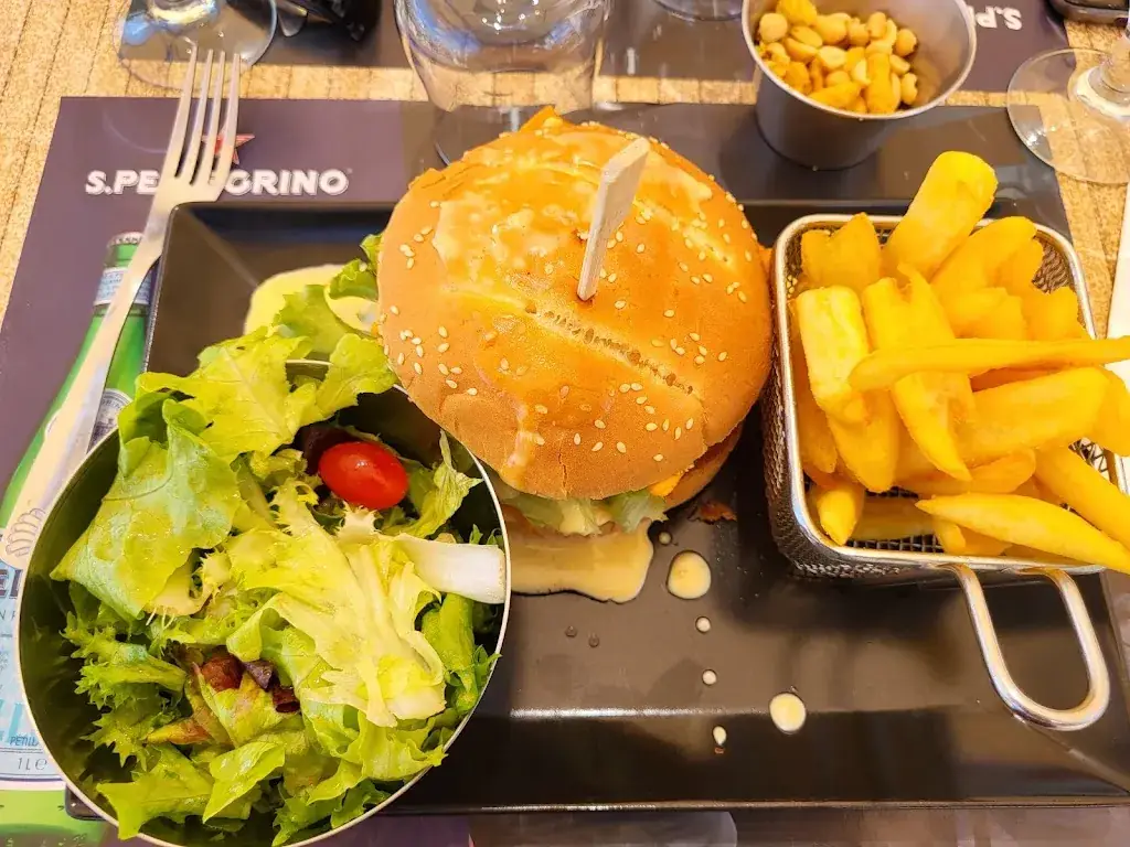 Menu_Café Rosa - Bonheur Restaurant_Thor_imagen_2