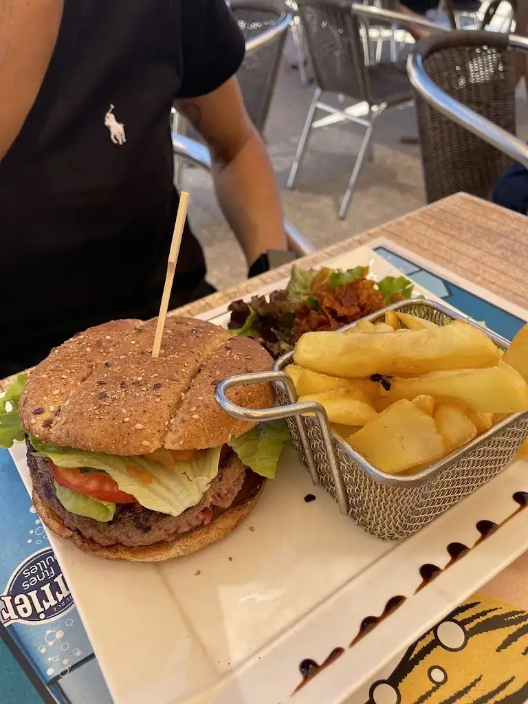 Menu_Café Rosa - Bonheur Restaurant_Thor_imagen_4